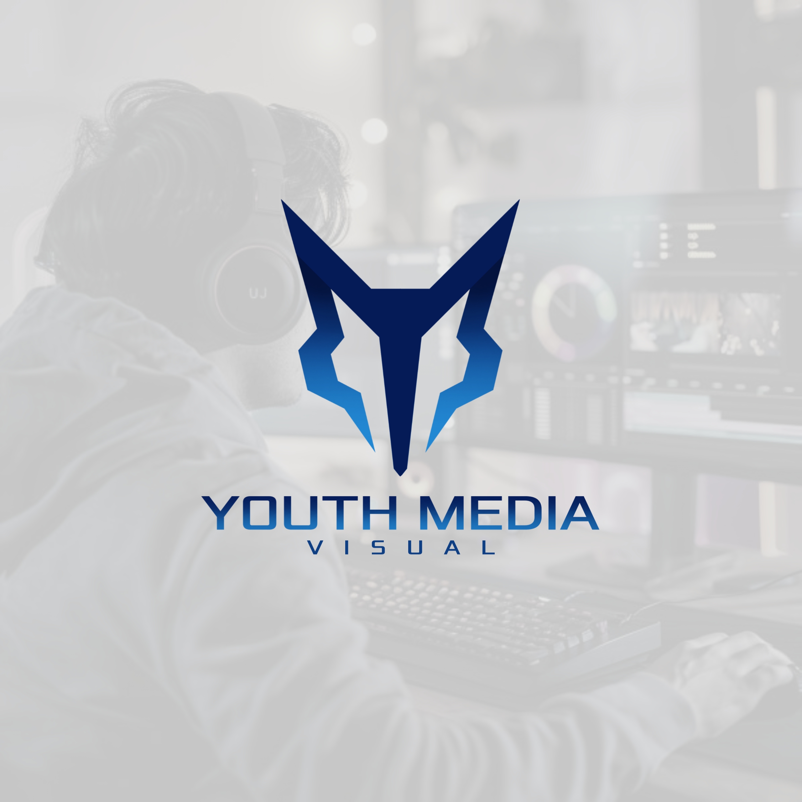 YouthMedia Logo
